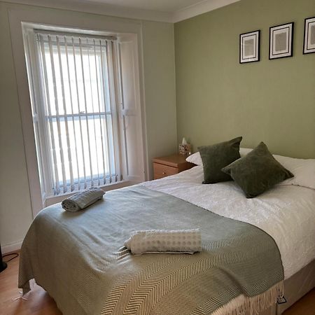 Lovely 2-Bedroom Apartment In Scottish Borders Earlston Eksteriør billede